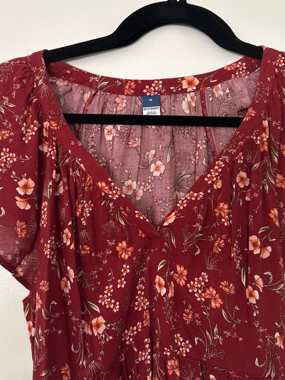 Old Navy Burgundy Floral V-Neck Mini Dress - Picture 2 of 2